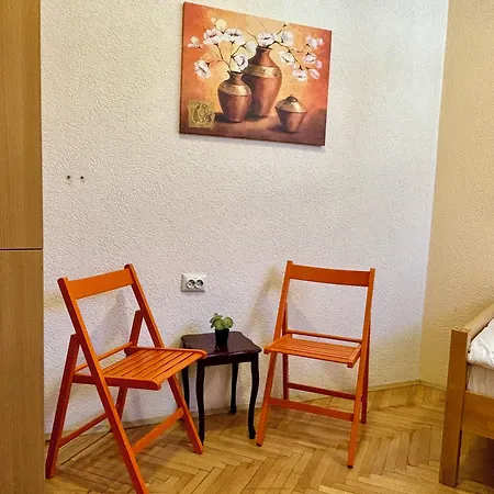 Pigeon Square Gostinjska kuća
