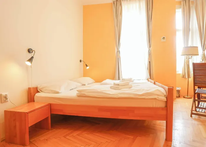 Pigeon Square Guest house